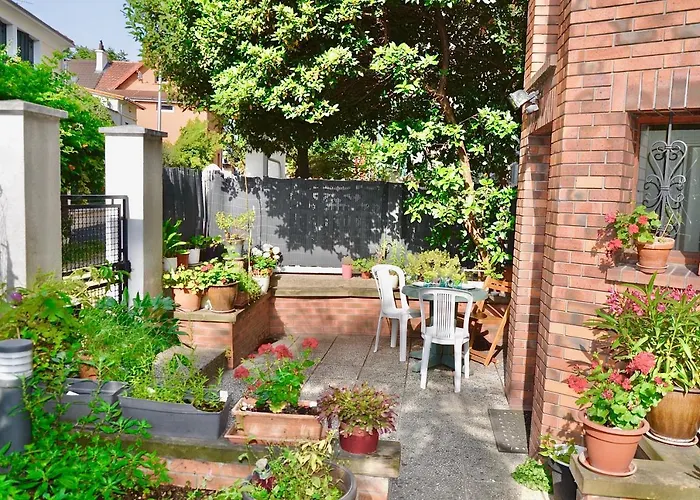 Le Jardin Paris Couette-café 3*
